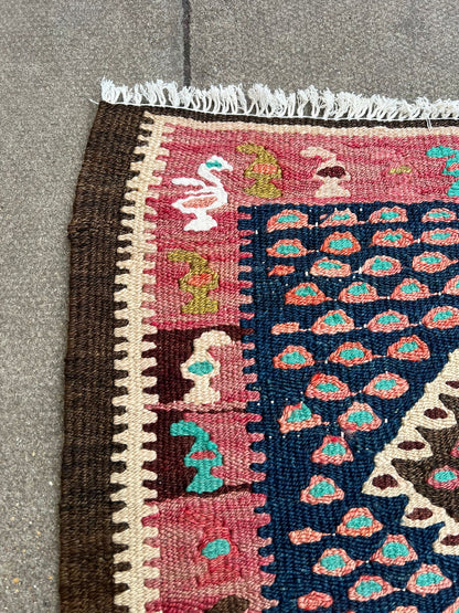 KILIM PINK BOARDER