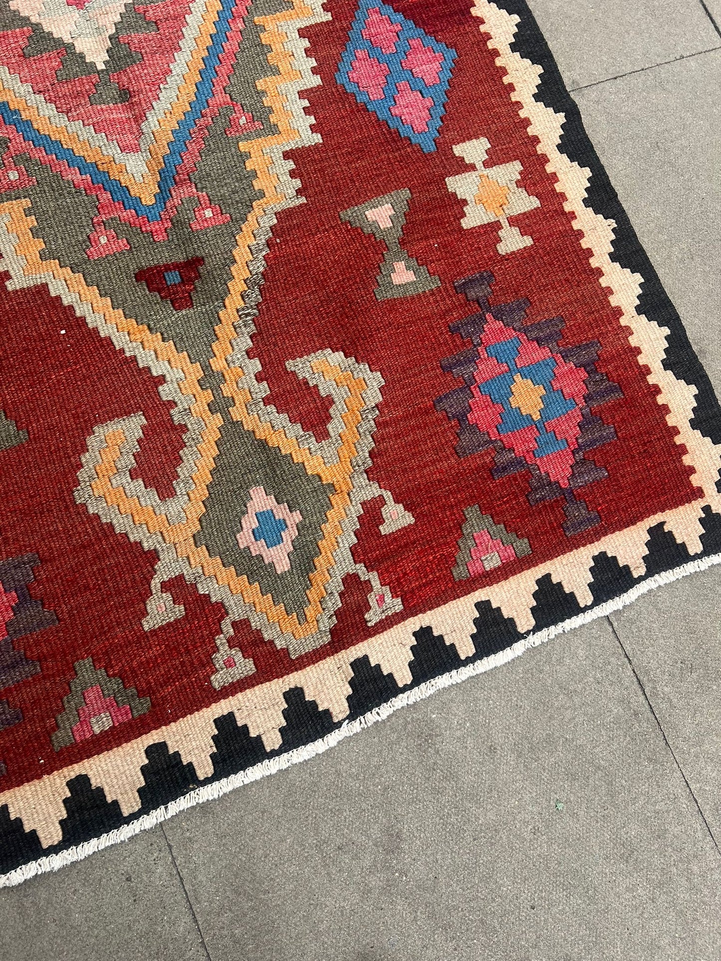 VINTAGE KILIM