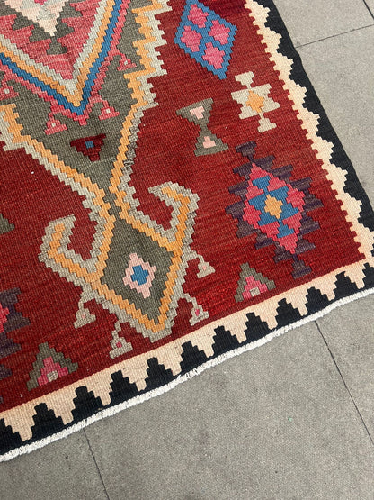 VINTAGE KILIM