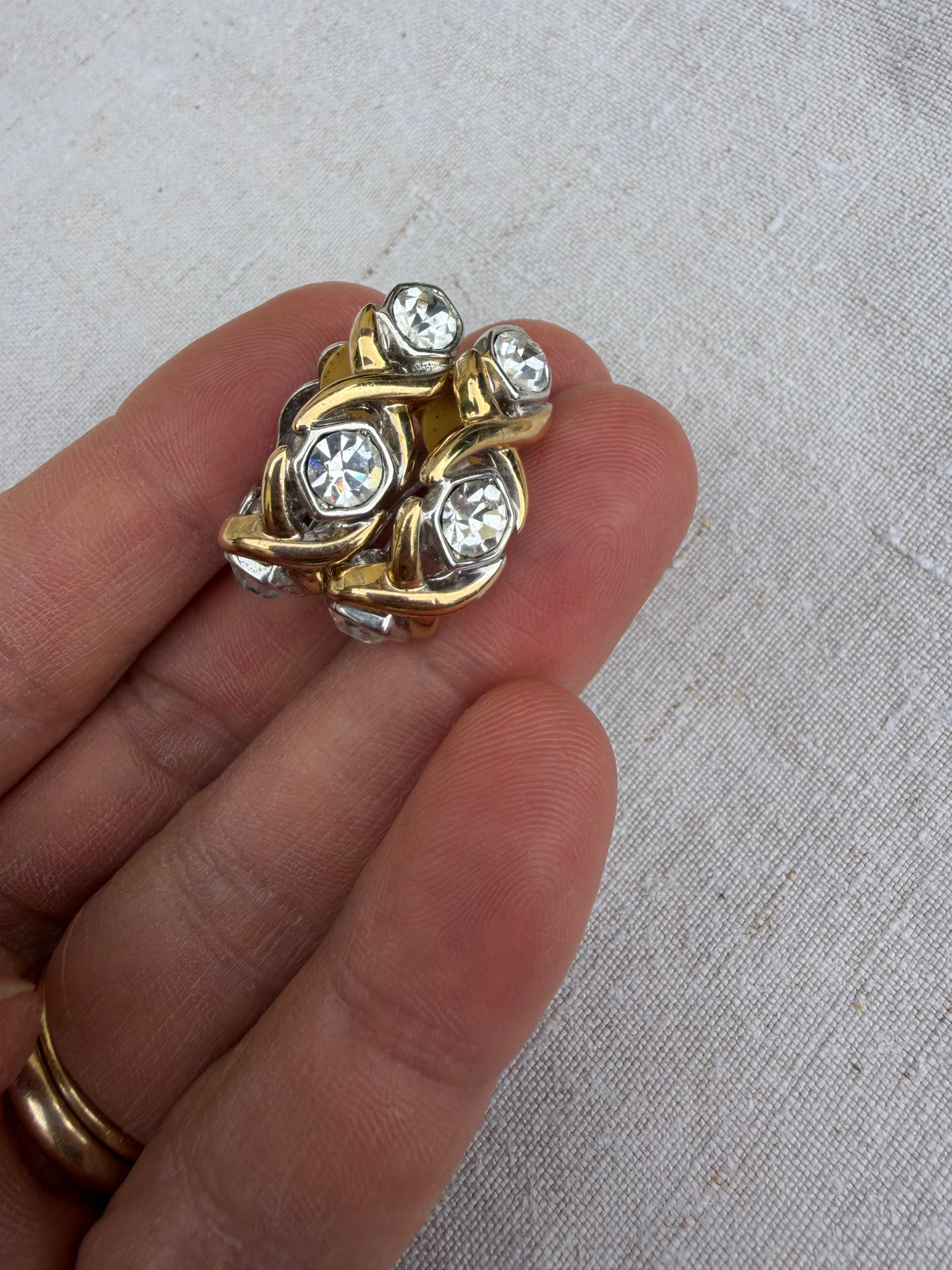 CLIP ONS