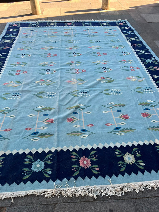 FLORAL RUG