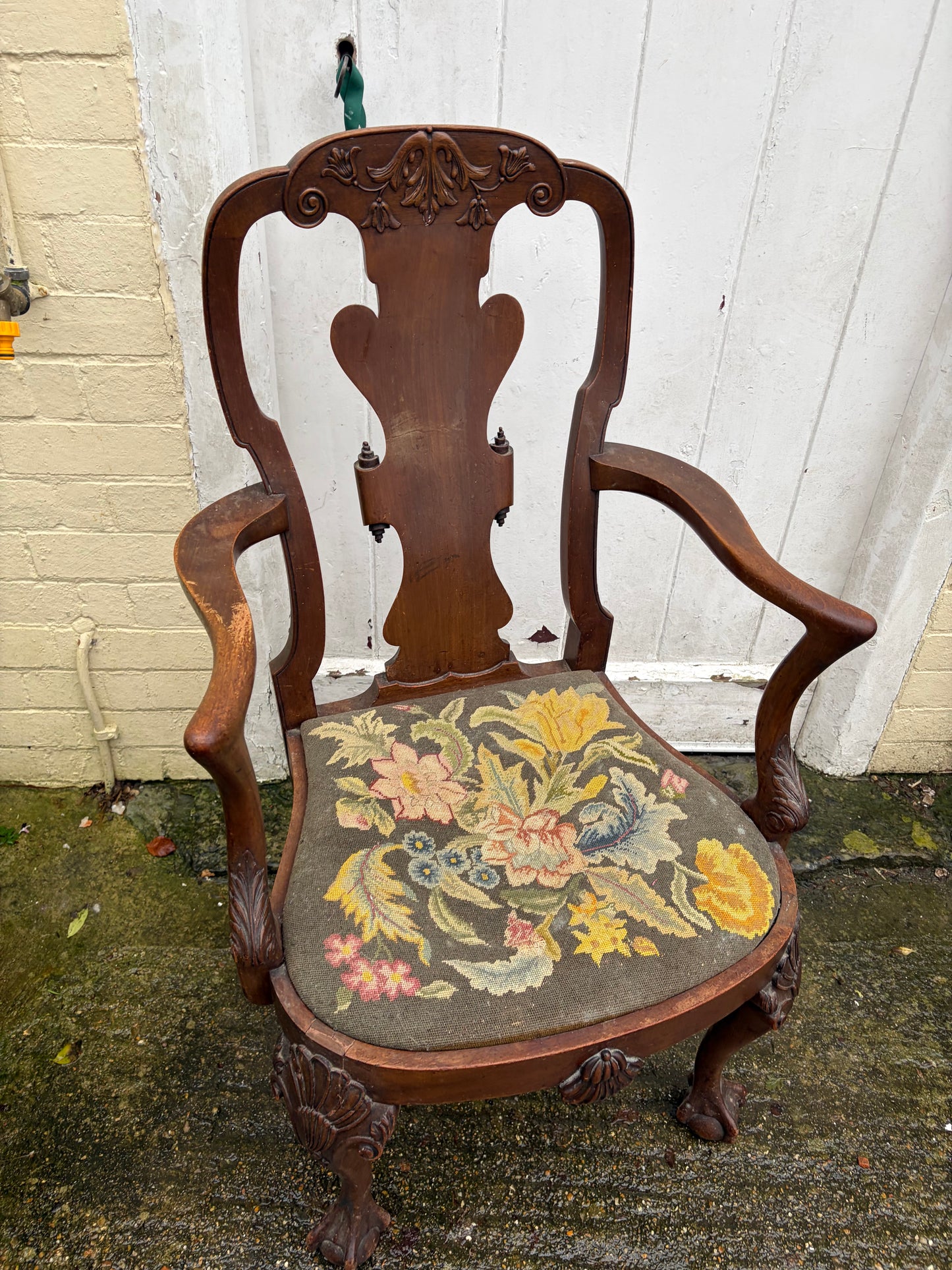 TAPESTRY CHAIR