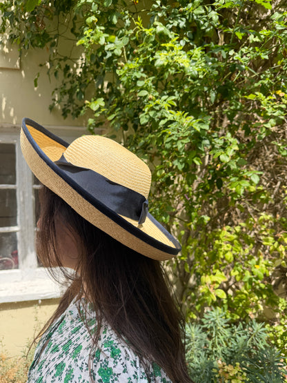 HAT