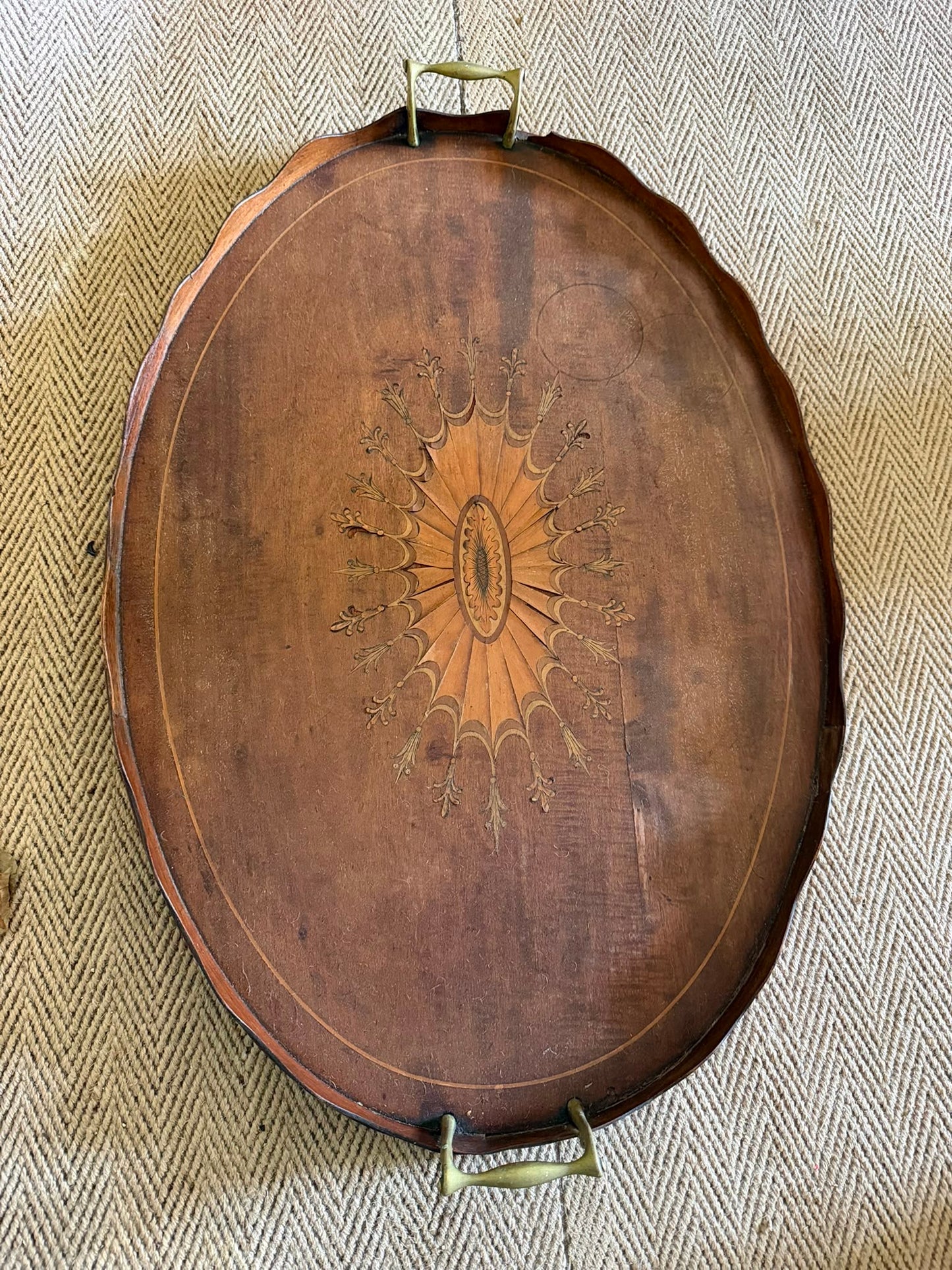 TRAY