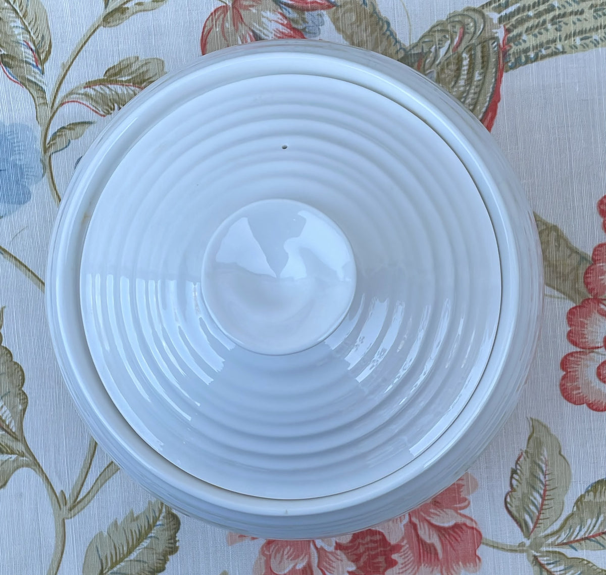 LIDDED BOWL
