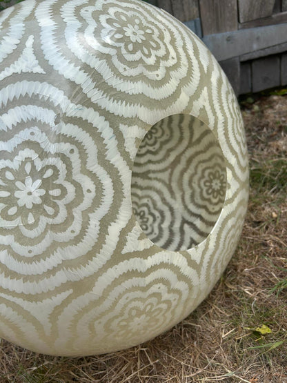 FLOOR LAMP