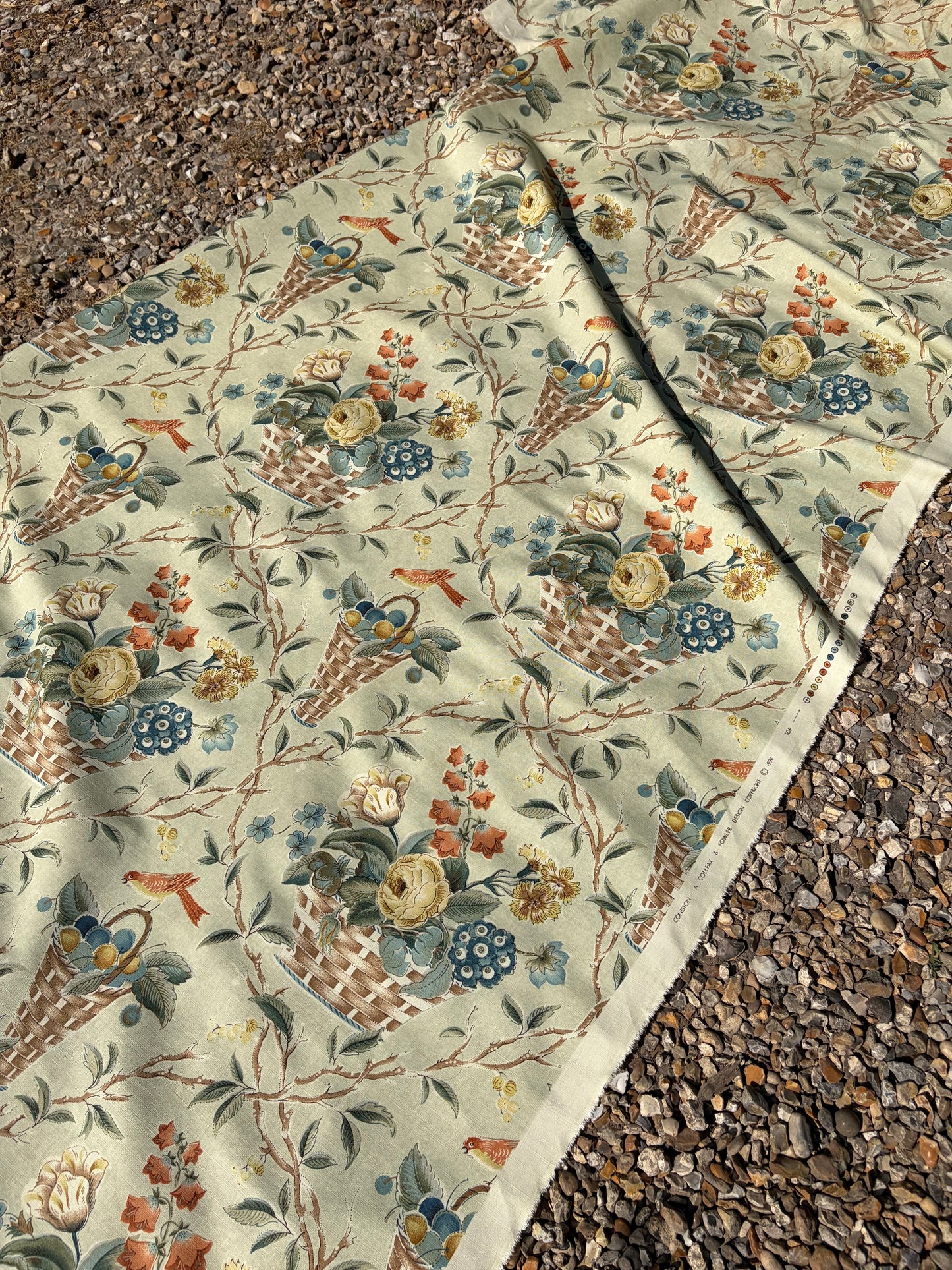 COLEFAX MATERIAL