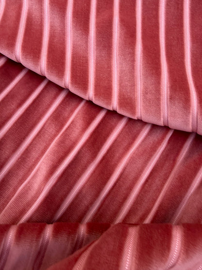 VELVET MATERIAL