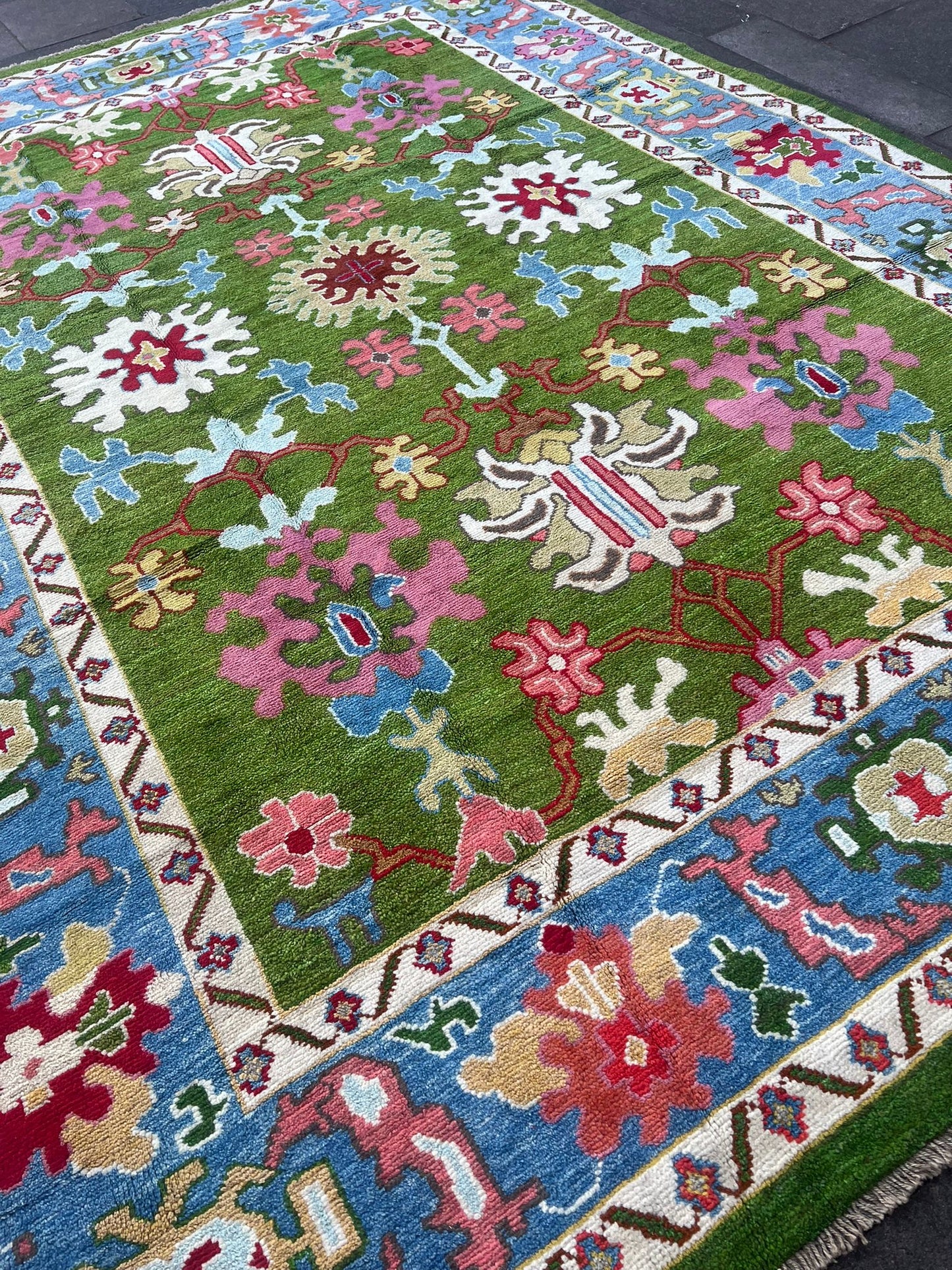 CARPET