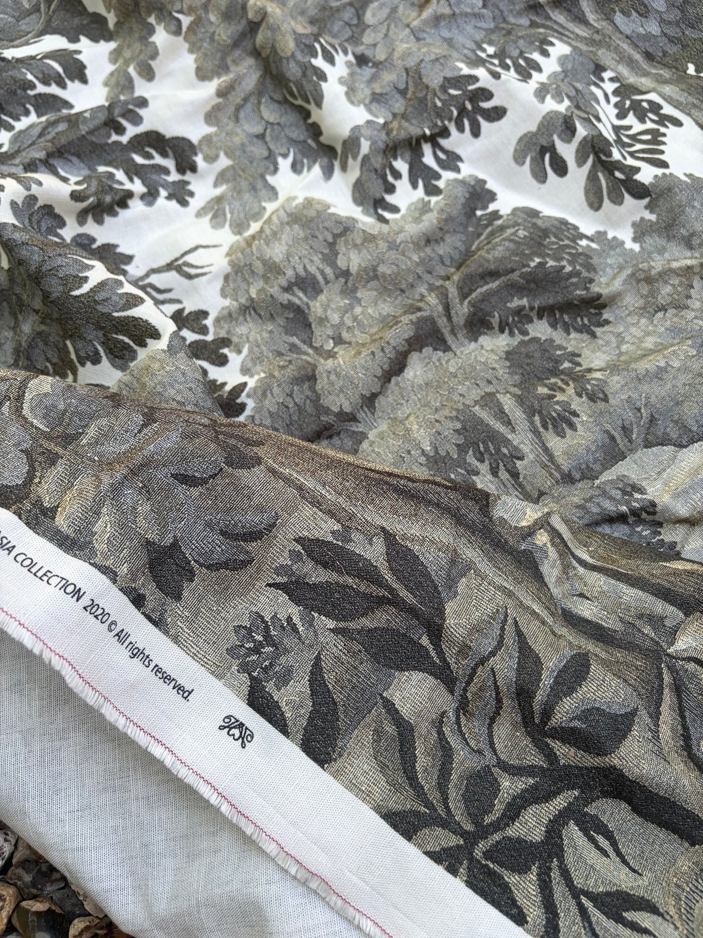 2m HOUSE OF HACKNEY