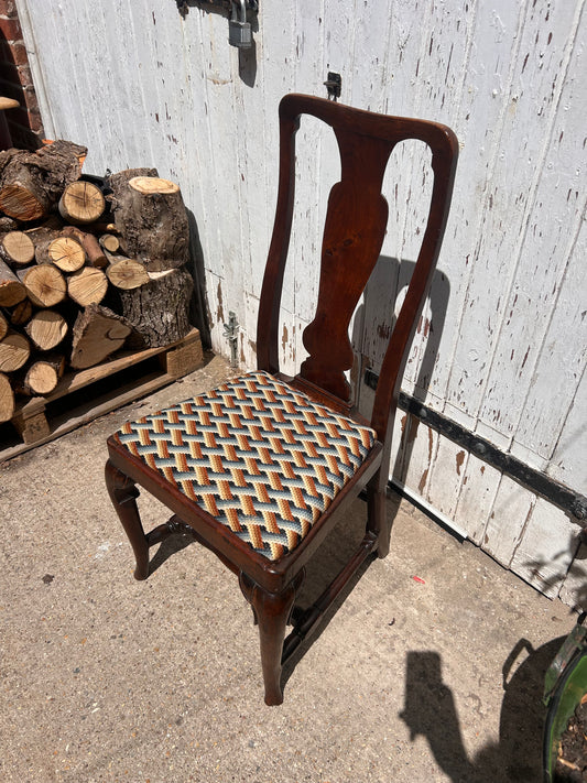TAPESTRY SEAT CHAIR