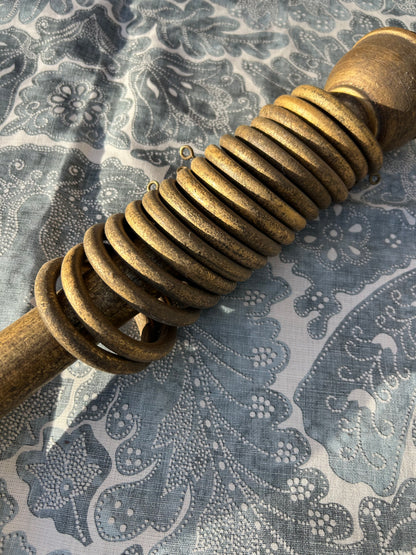 CURTAIN POLE