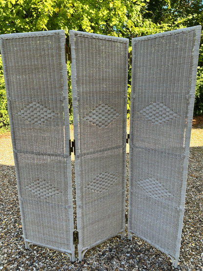 SCREEN