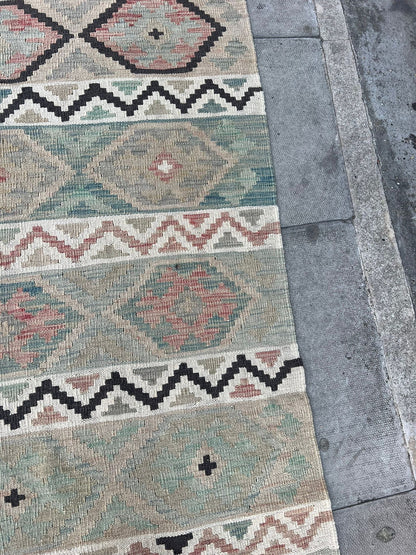 KILIM RUNNER