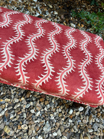 FOOTSTOOL