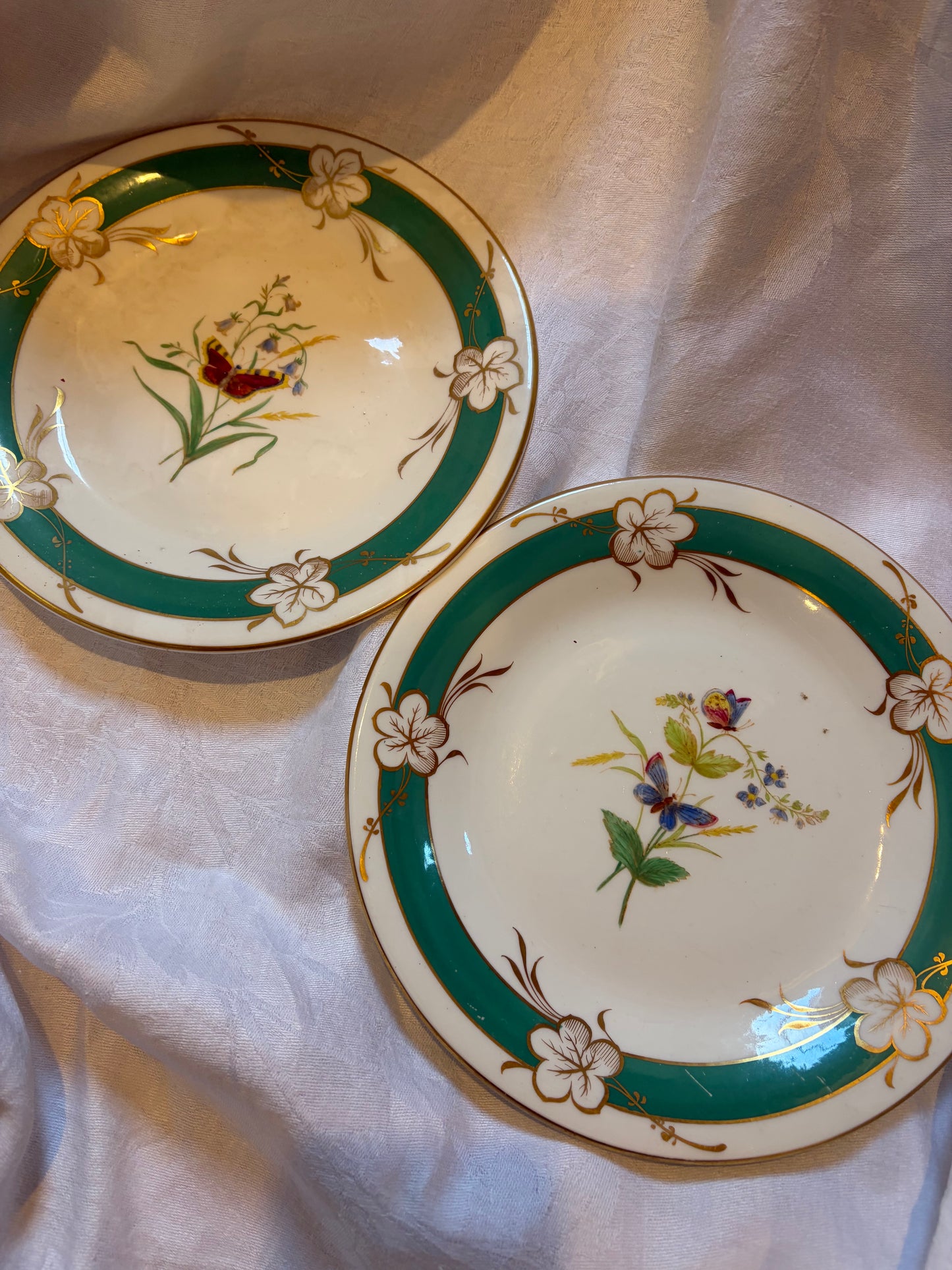 PAIR OF PLATES