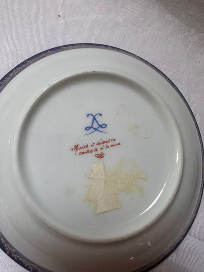 ANTIQUE POT AND PLATE