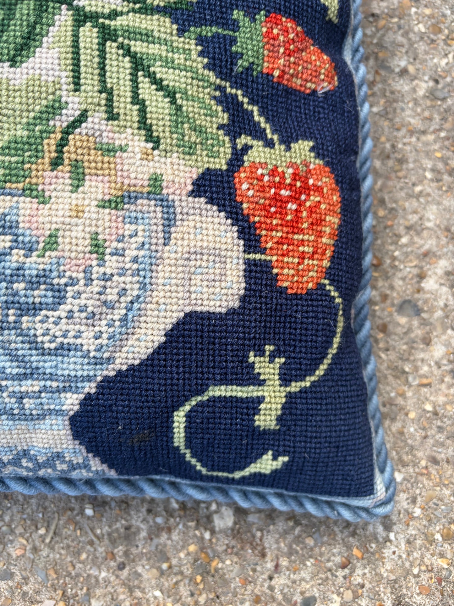 STRAWBERRIES TAPESTRY CUSHION