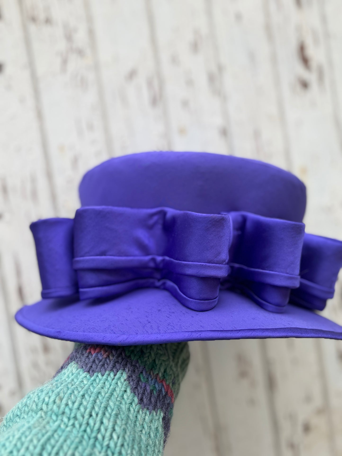 VINTAGE HAT