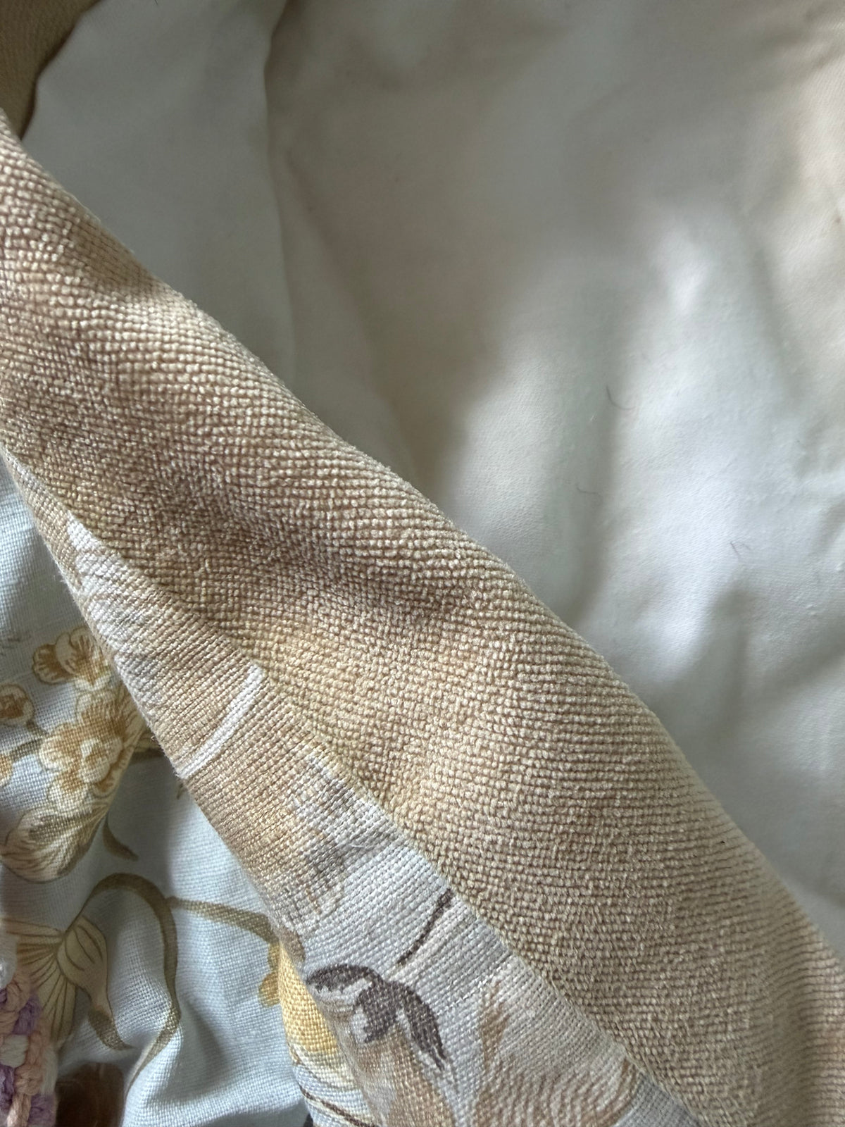 LINEN CURTAINS