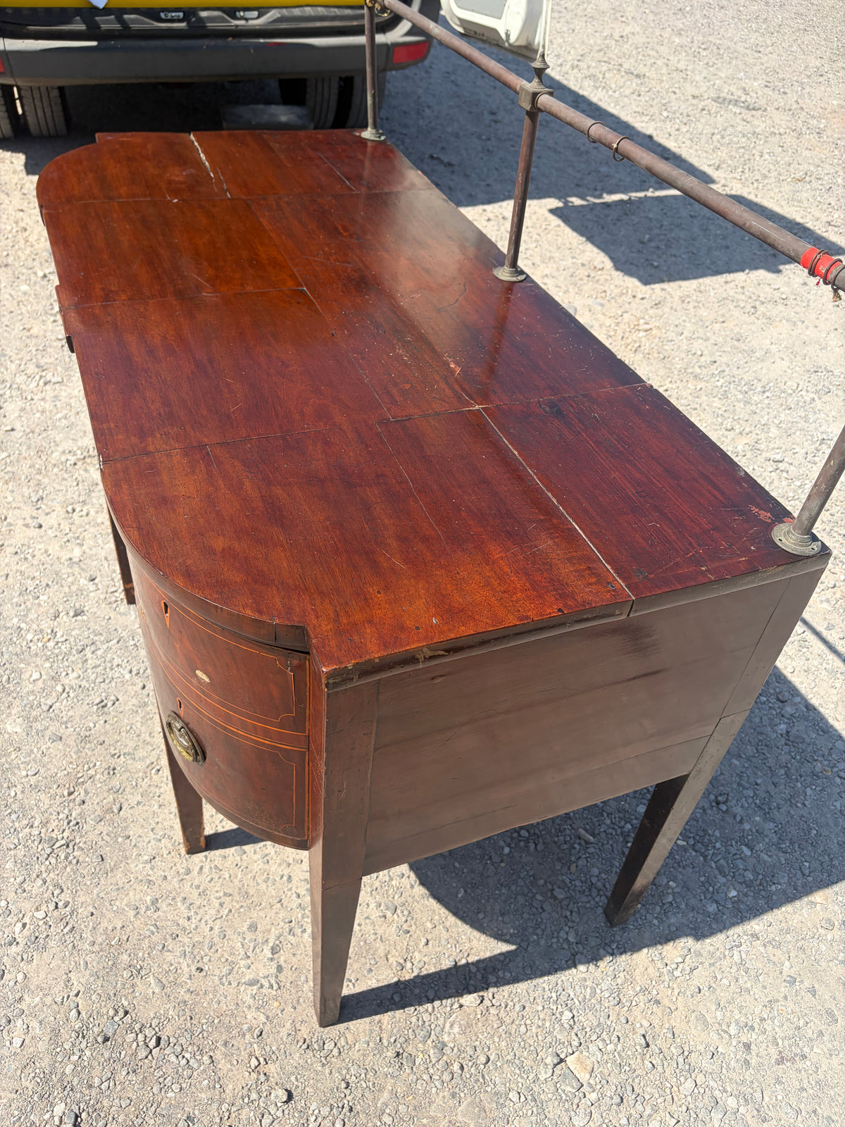 SIDEBOARD