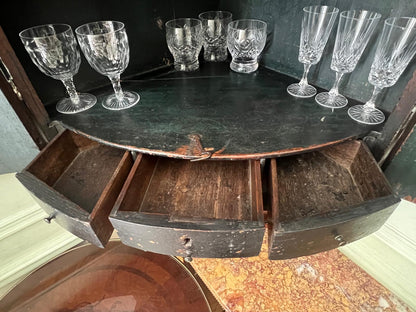 CORNER CABINET