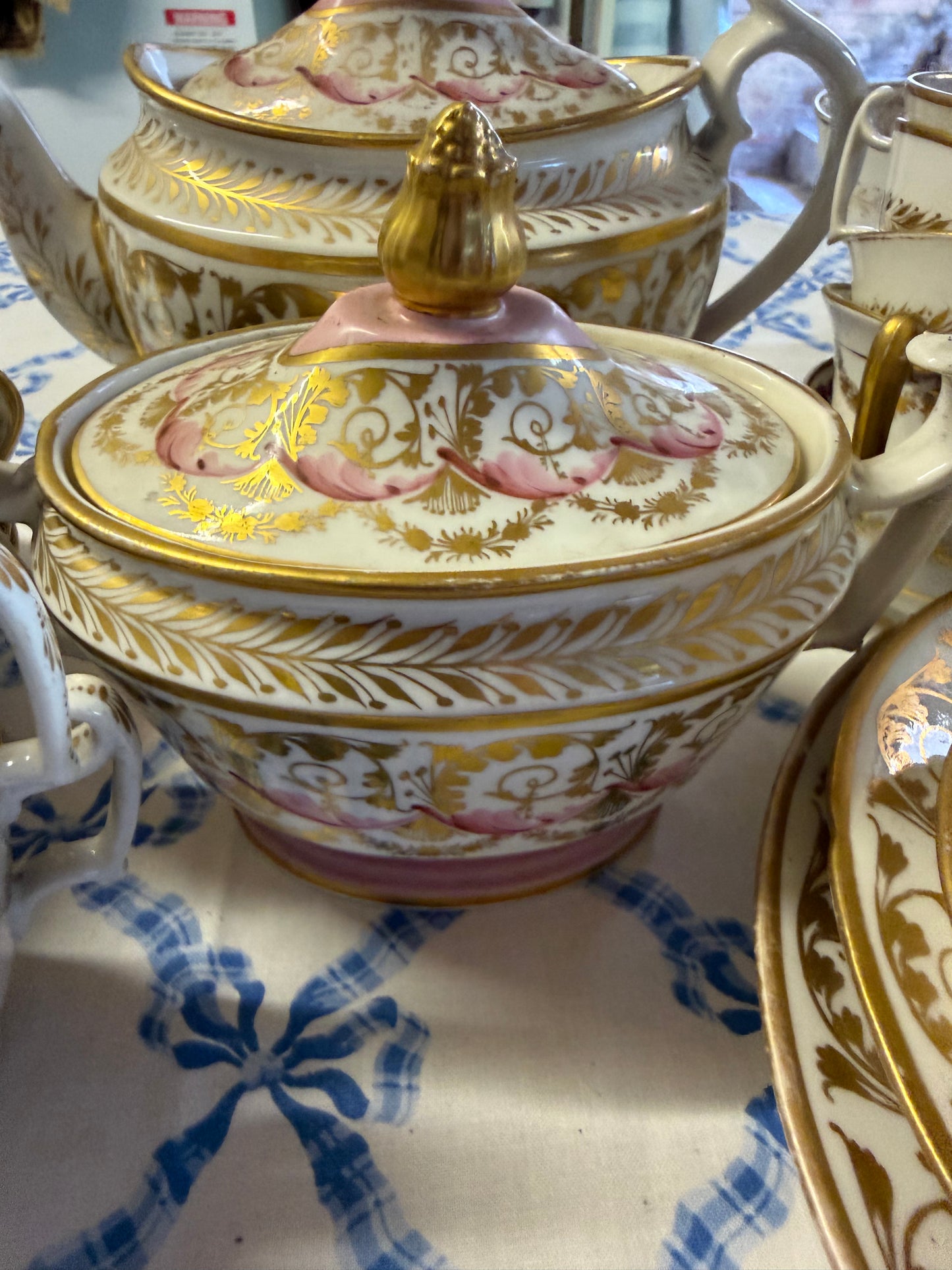 TEA SET