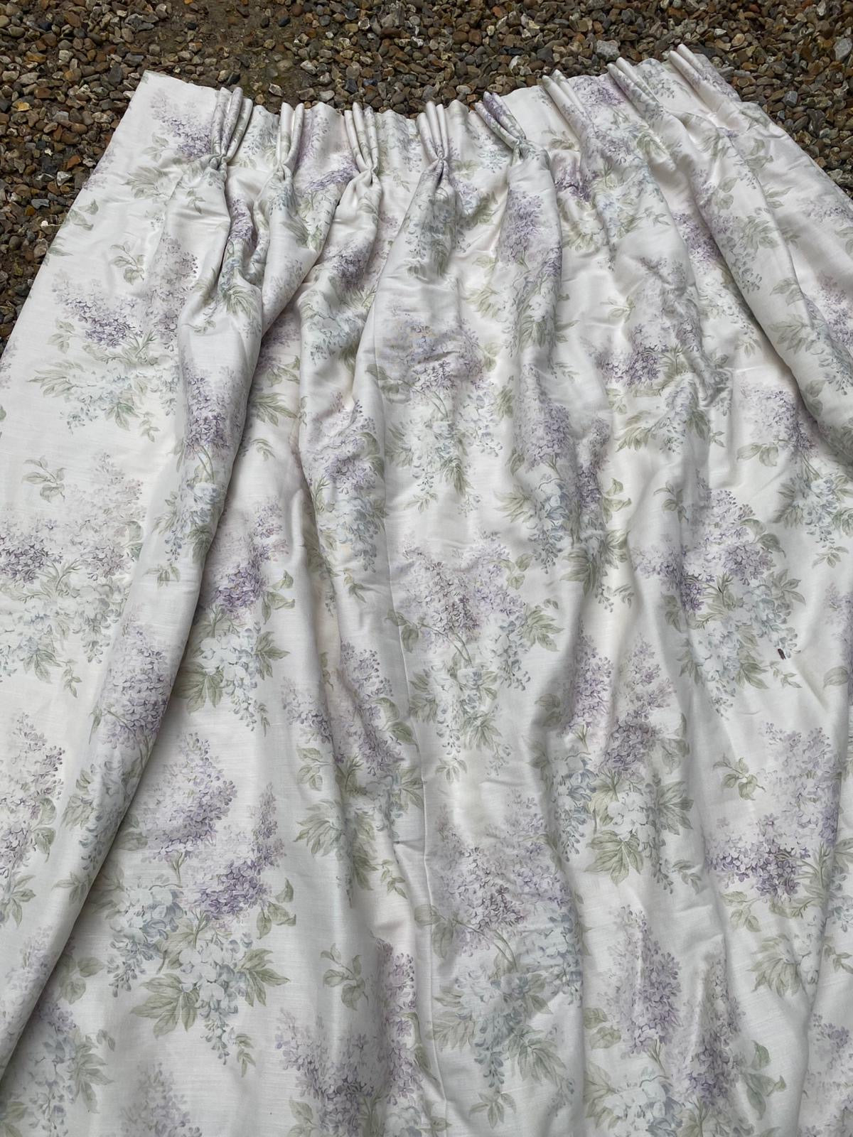 BENNISON CURTAINS