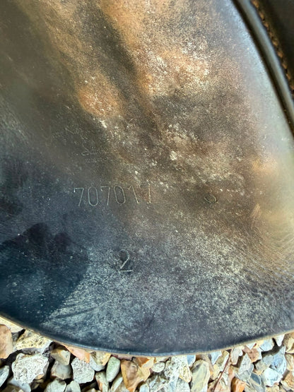 LEATHER SADDLE