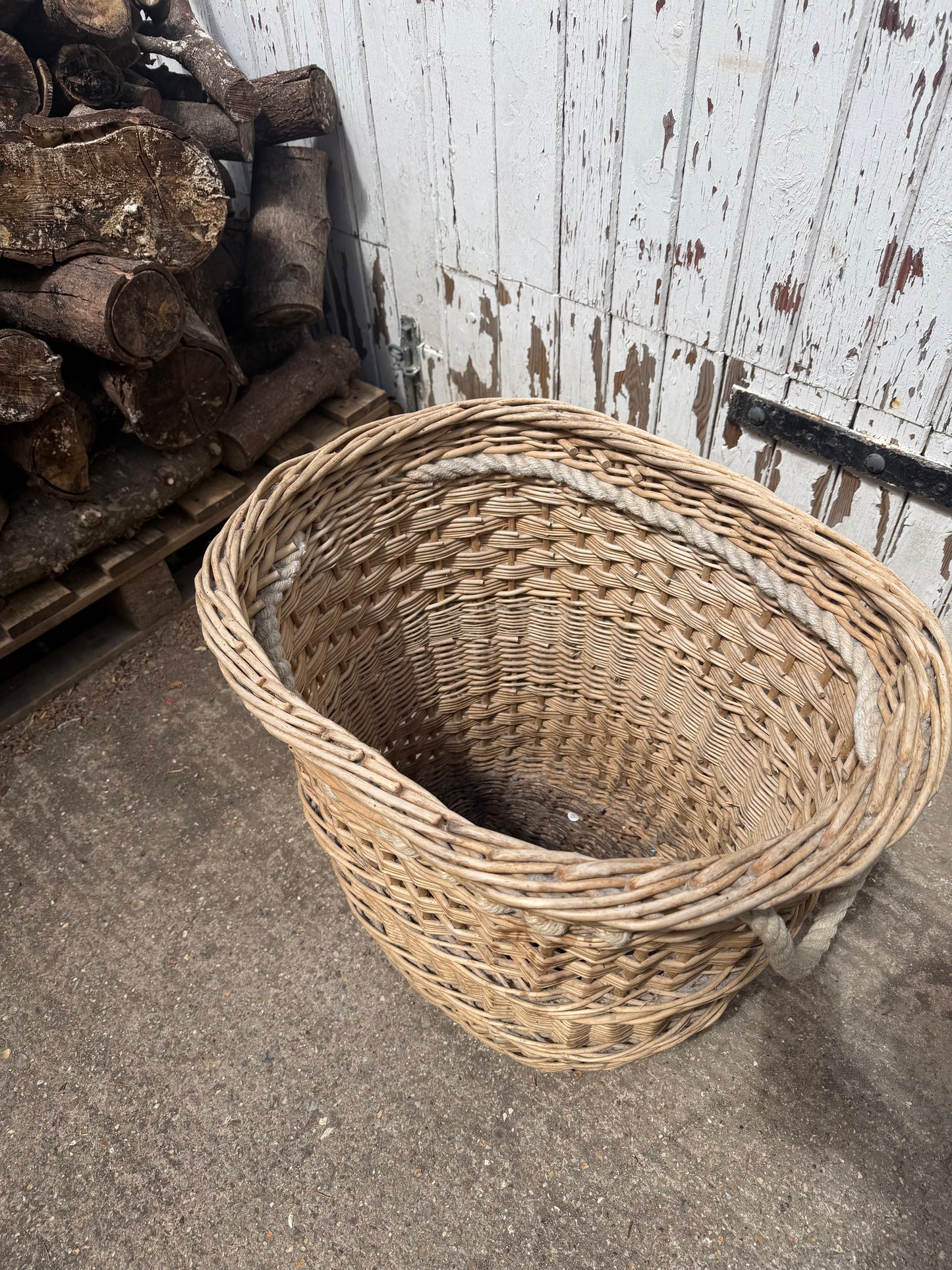 BASKET