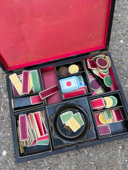 ANTIQUE GAMING BOX
