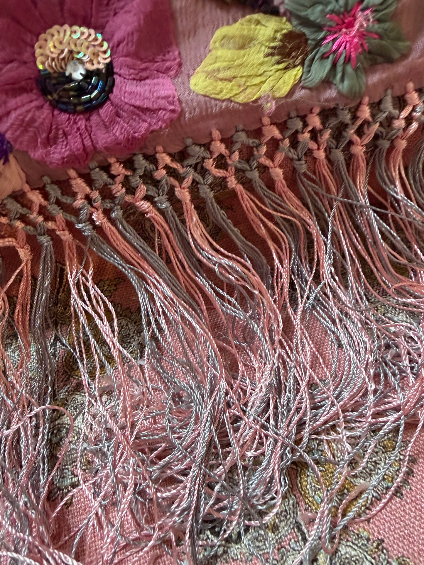 VINTAGE SILK