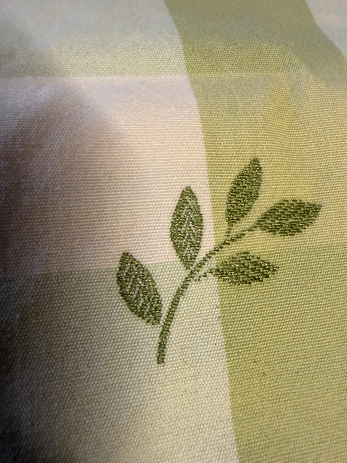 GREEN GINGHAM BLINDS