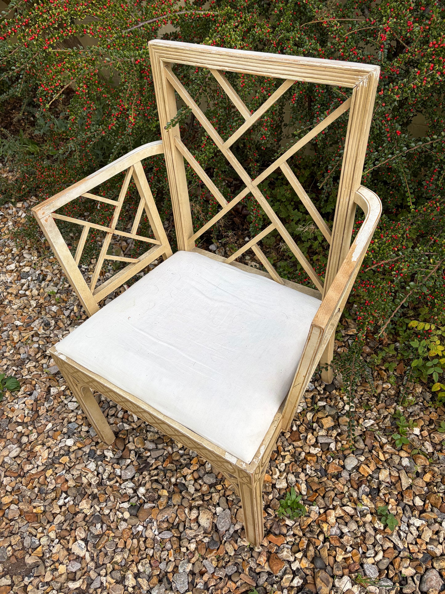 SET 4 CHAIRS