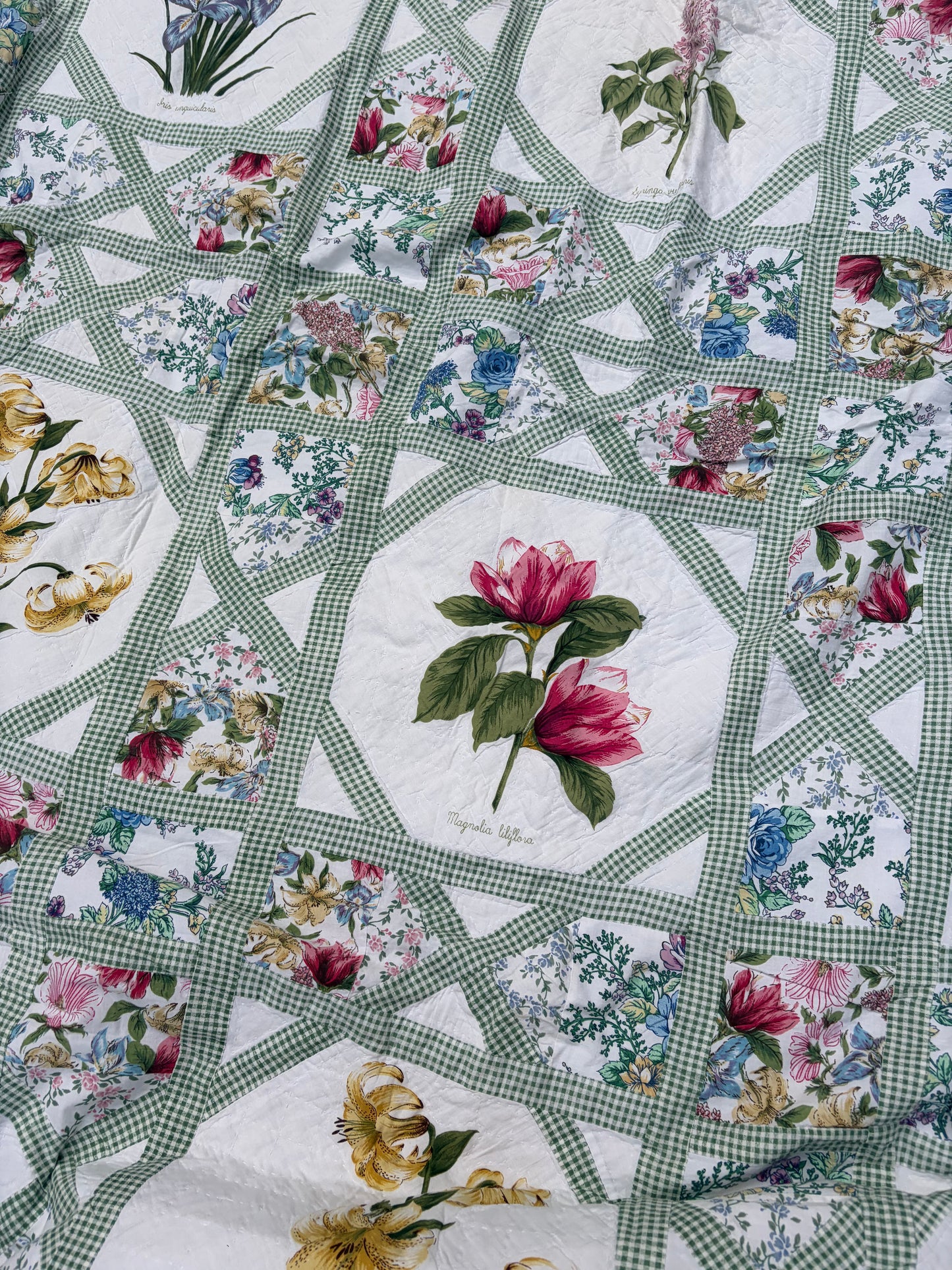 FLOWERS QUILT