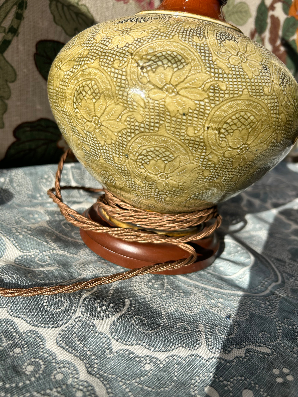 ONION VASE LAMP