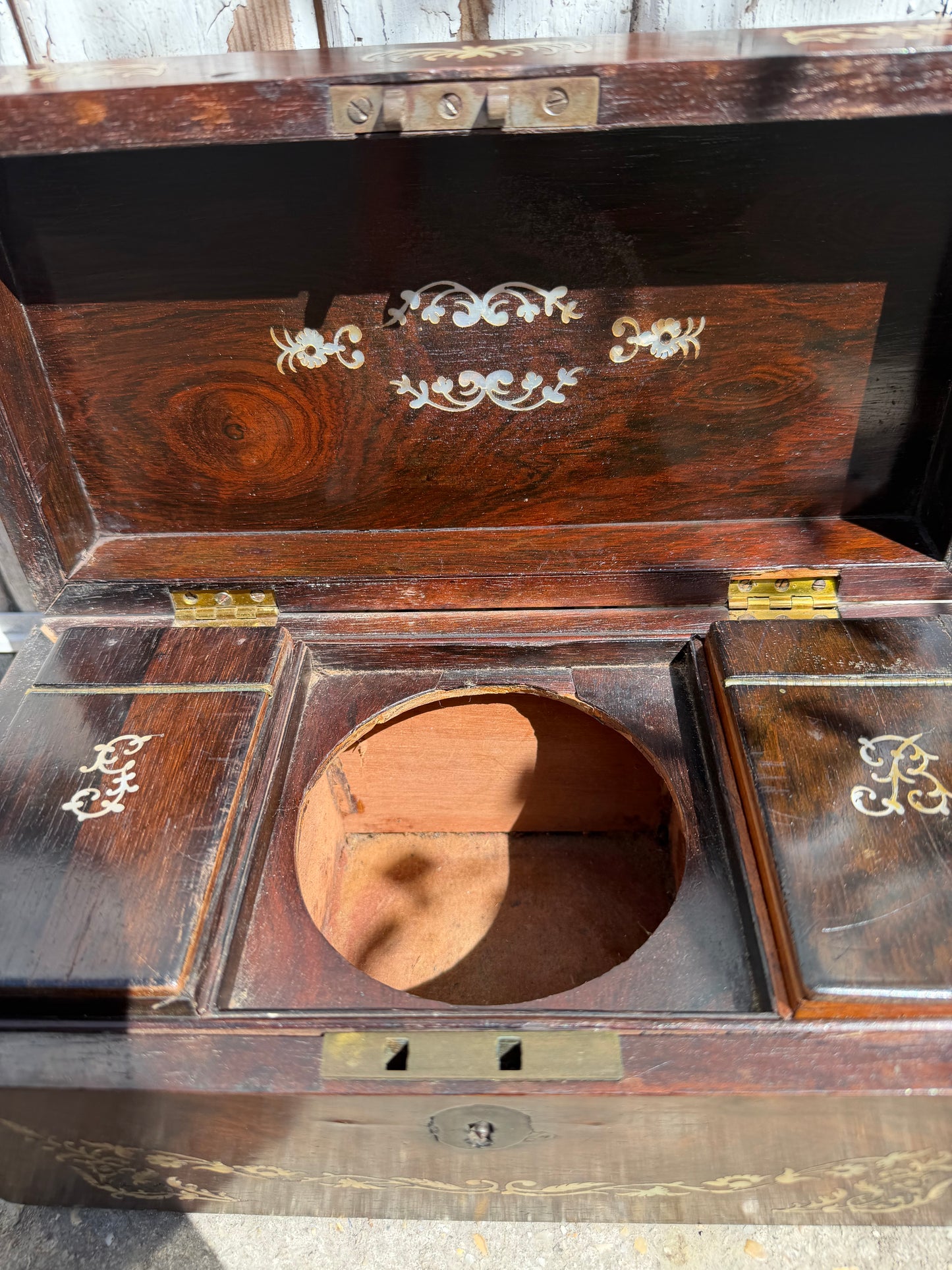 TEA CADDY