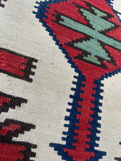 ANTIQUE KILIM