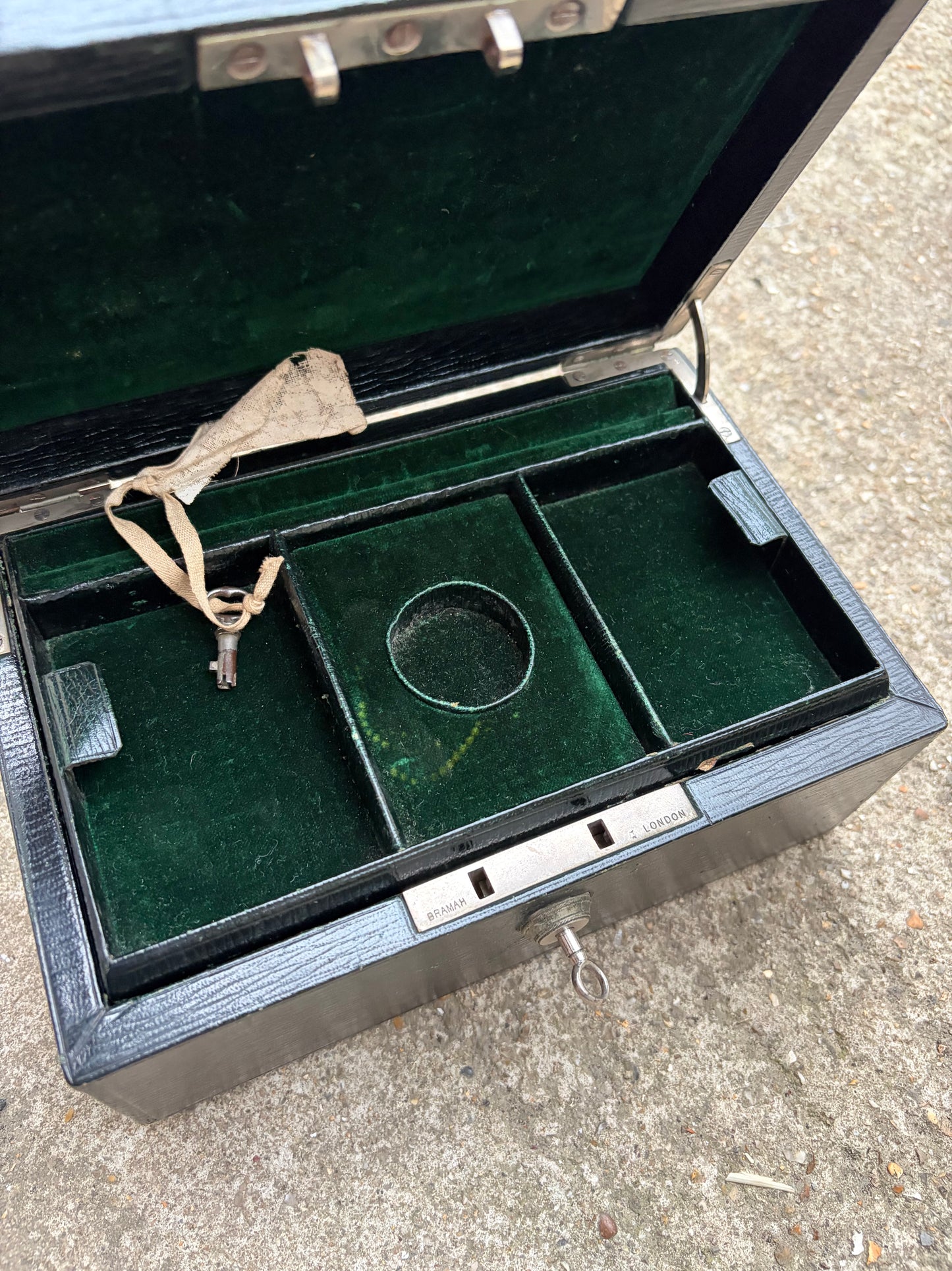 JEWELLERY BOX