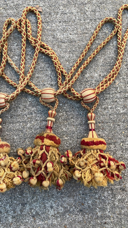 CURTAIN TIEBACKS