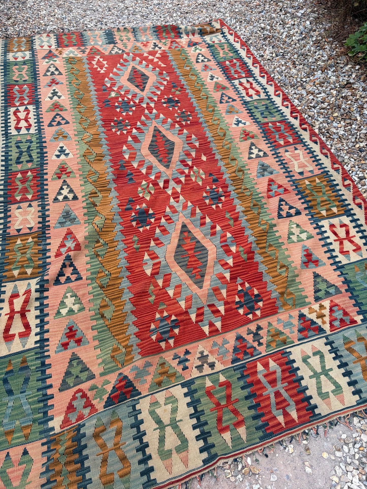 VINTAGE KILIM