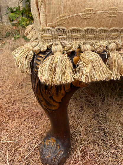 FOOTSTOOL