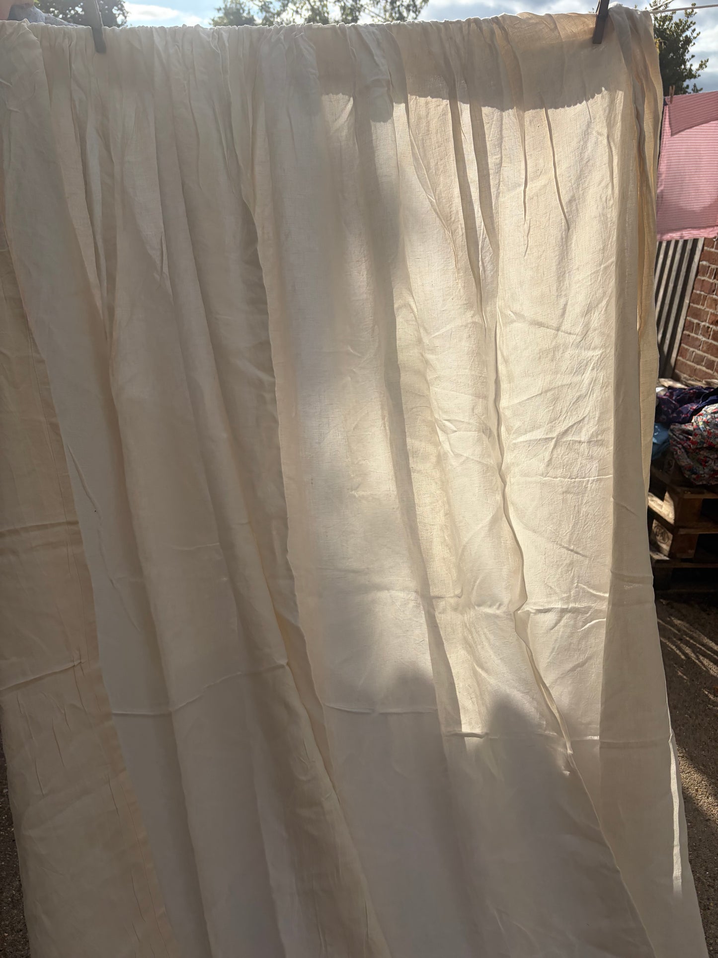 LINEN CURTAINS