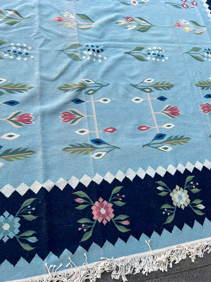 FLORAL RUG