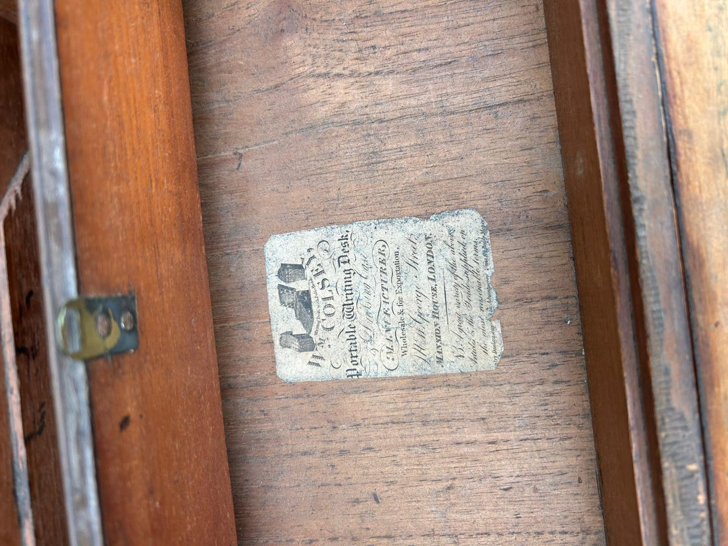 WRITING BOX WITH KEY
