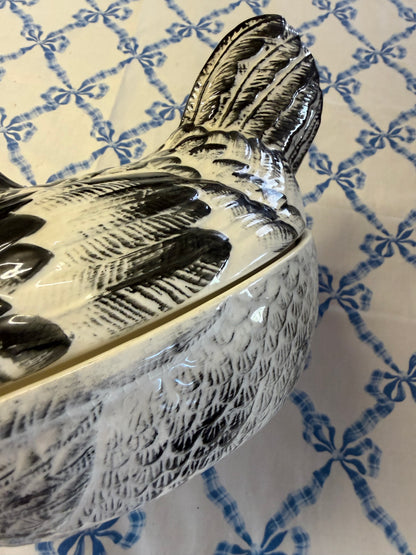 EGG HOLDER