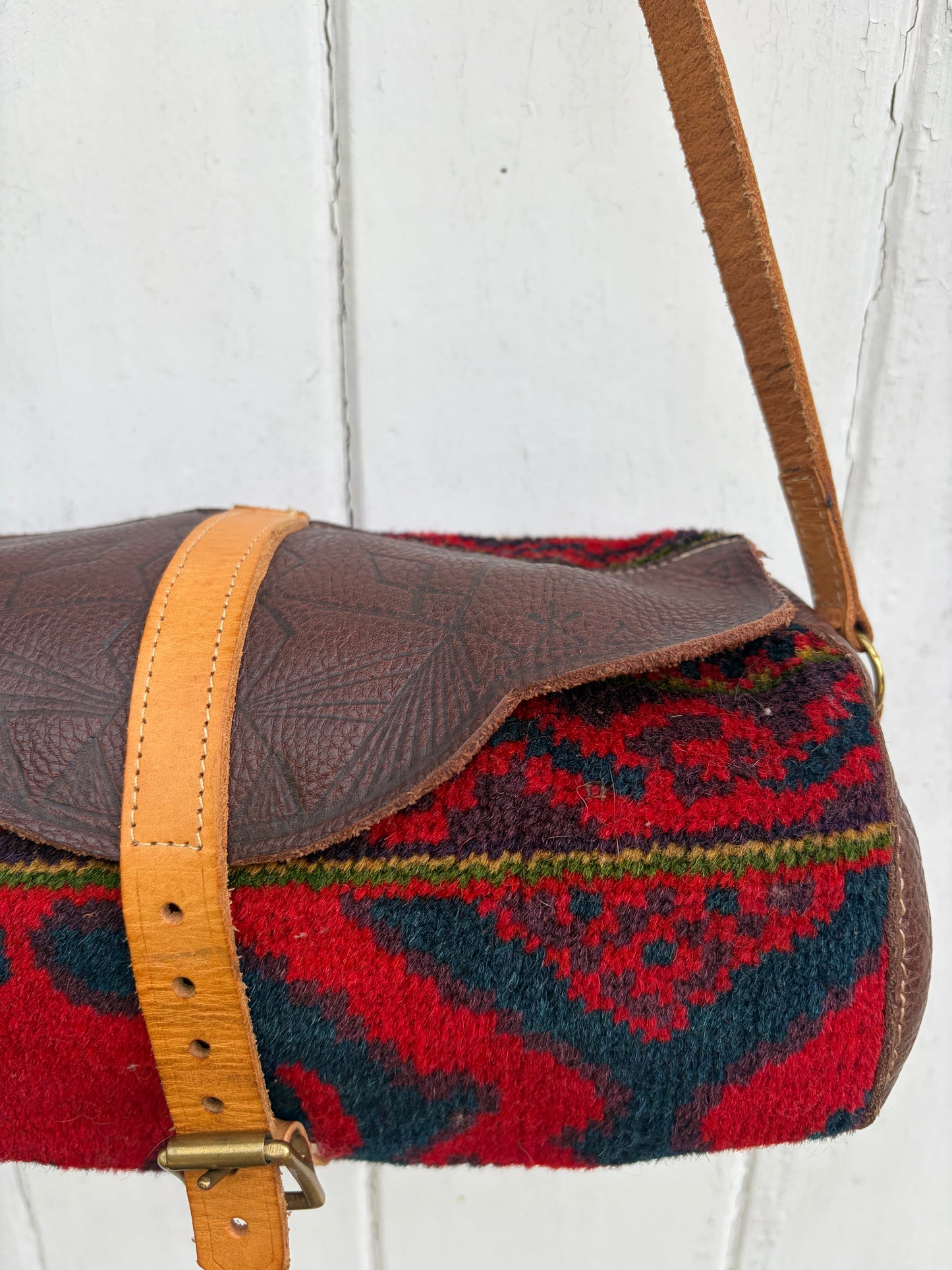 CARPET BAG