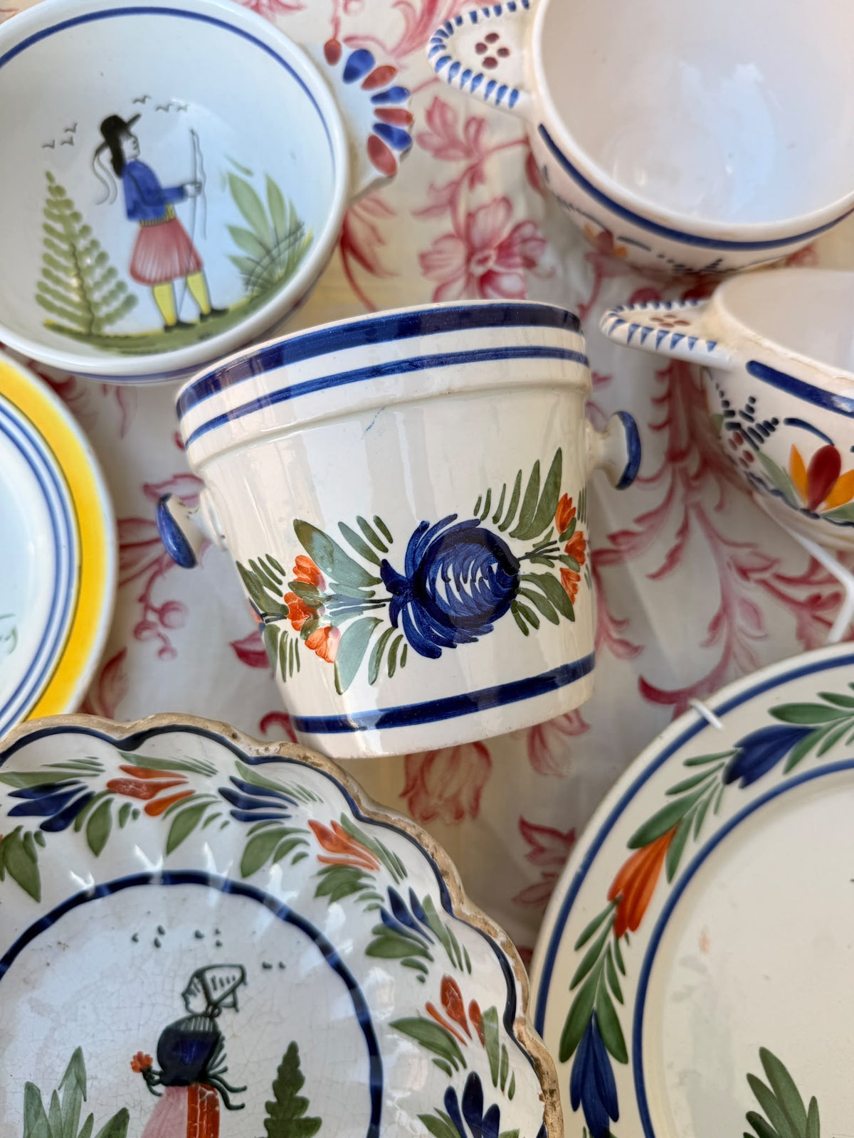 ANTIQUE QUIMPER
