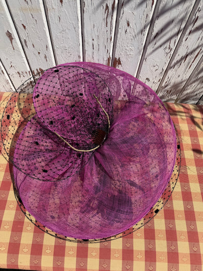 PINK HAT/FASCINATOR