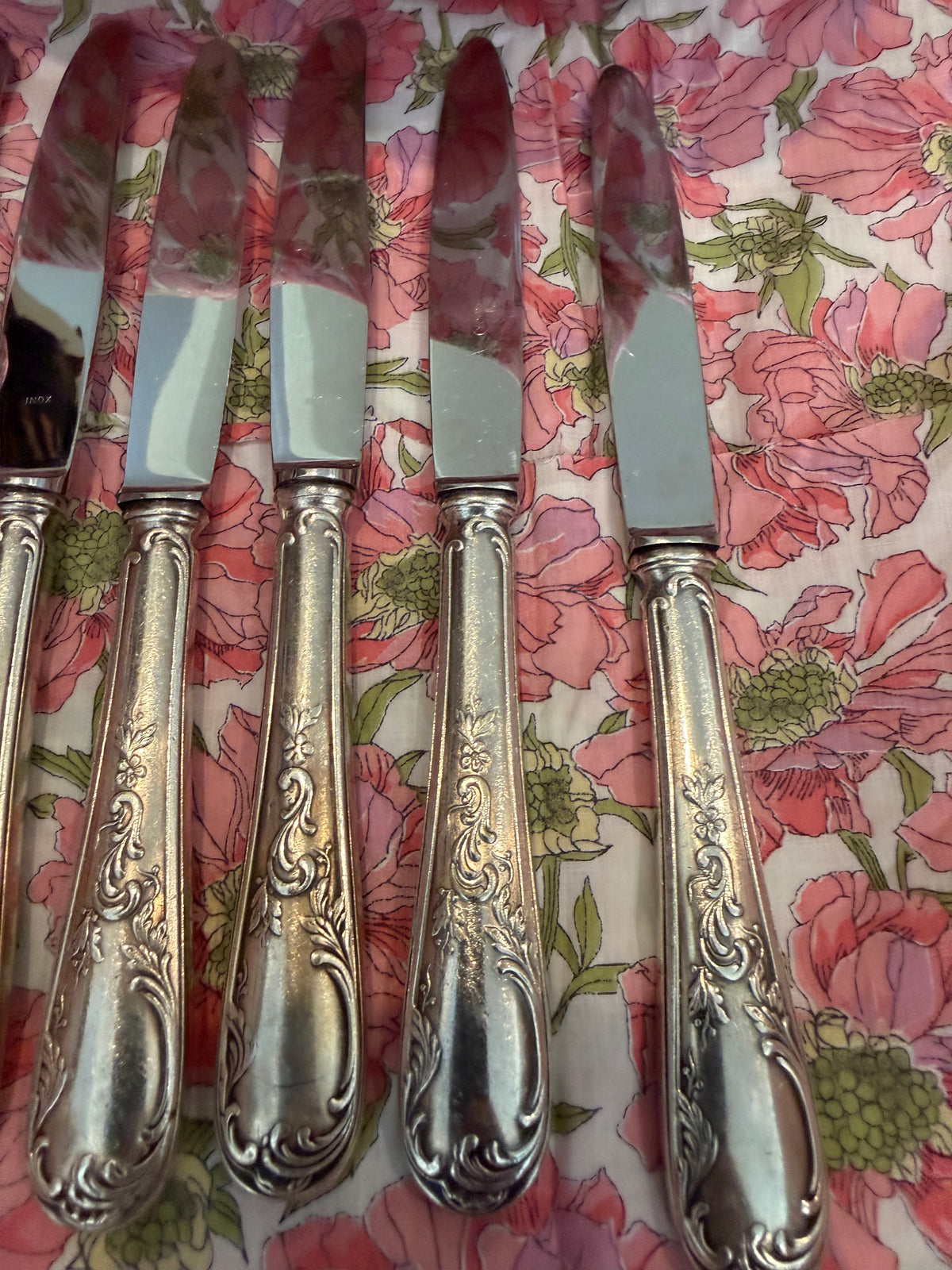 DESSERT KNIVES
